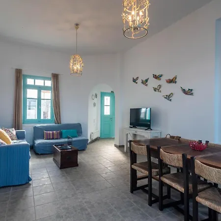 펜션 Zefyros Pachaina