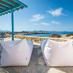 Zefyros Tatil Evi *