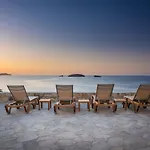 Tatil Evi Zefyros Pachaina