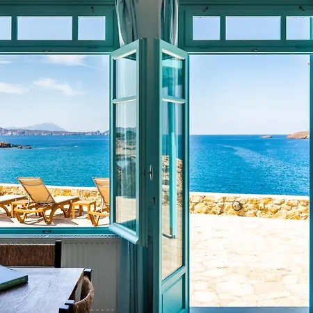 別荘 Zefyros Pachaina