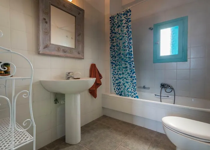 펜션 Zefyros Pachaina